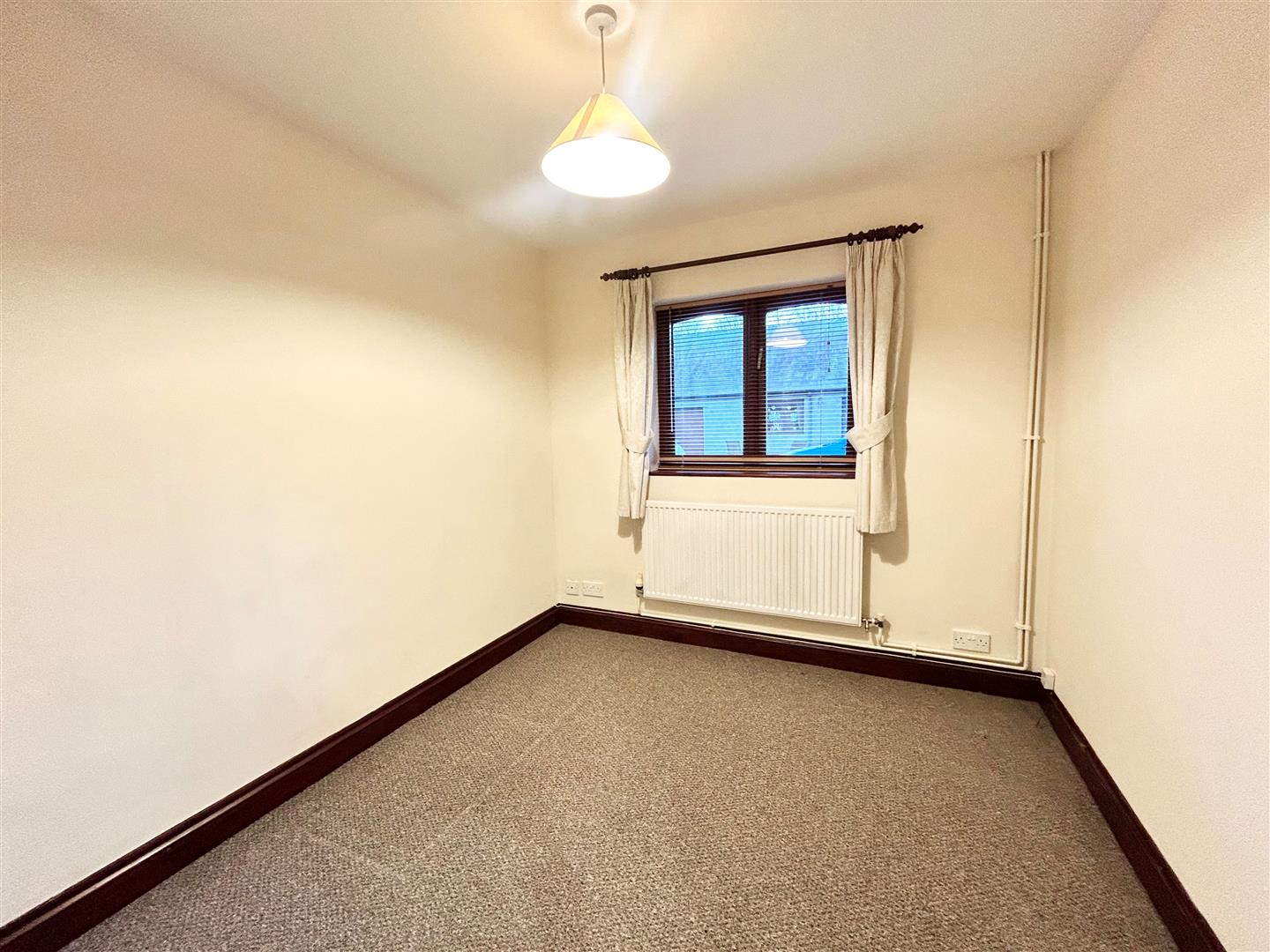 1 THE COURTYARD, WERN DEW FARM, ABERKENFIG.